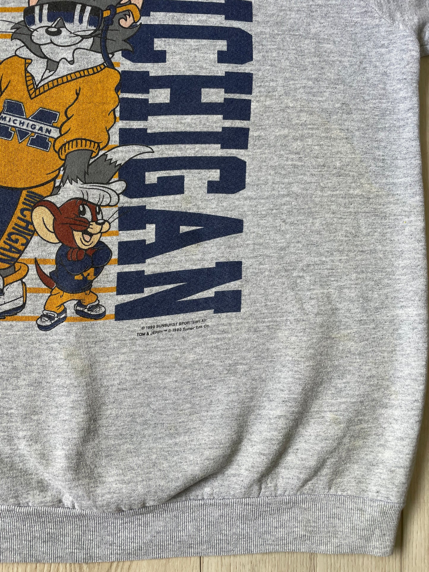 RARE Tom & Jerry Crewneck from 1990