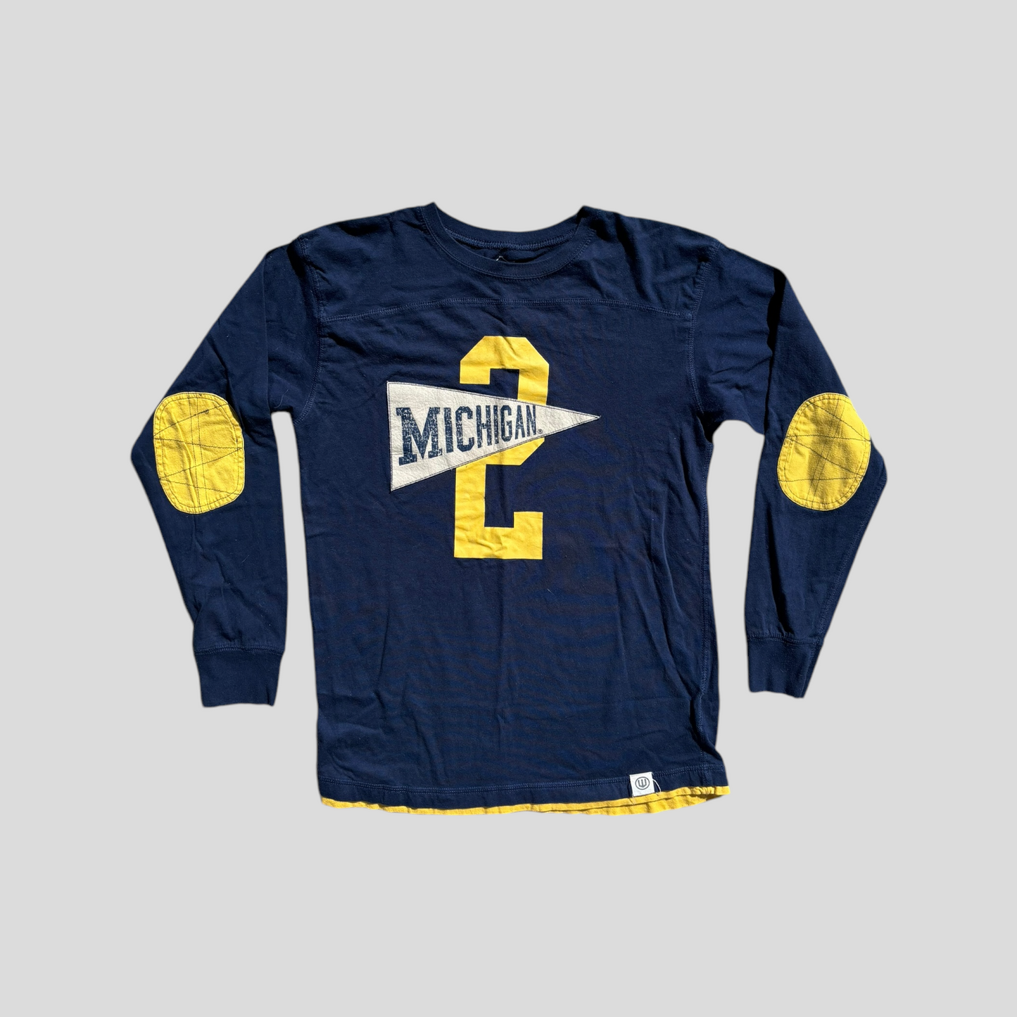 Pennant Long Sleeve