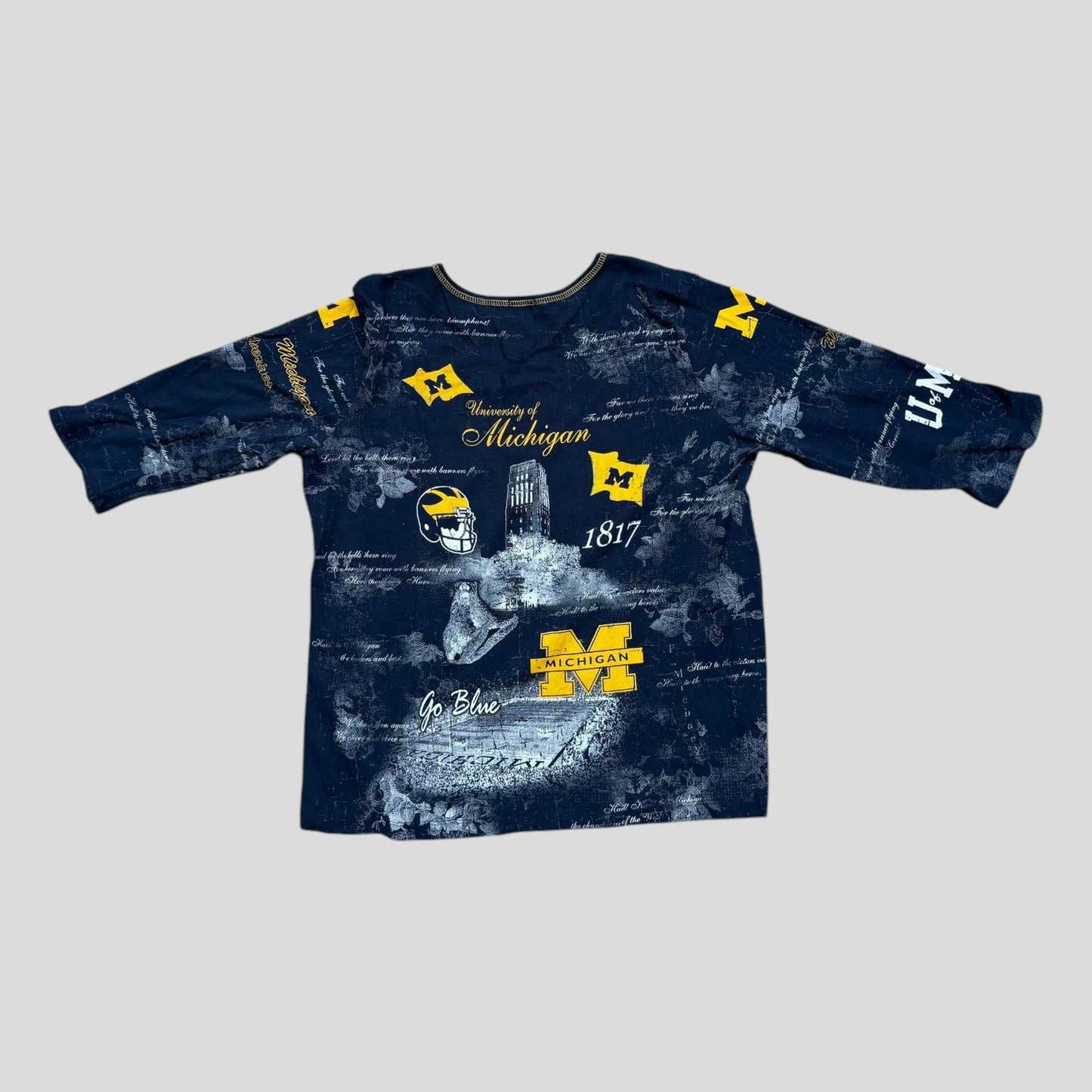 Vintage Y2K Long Sleeve