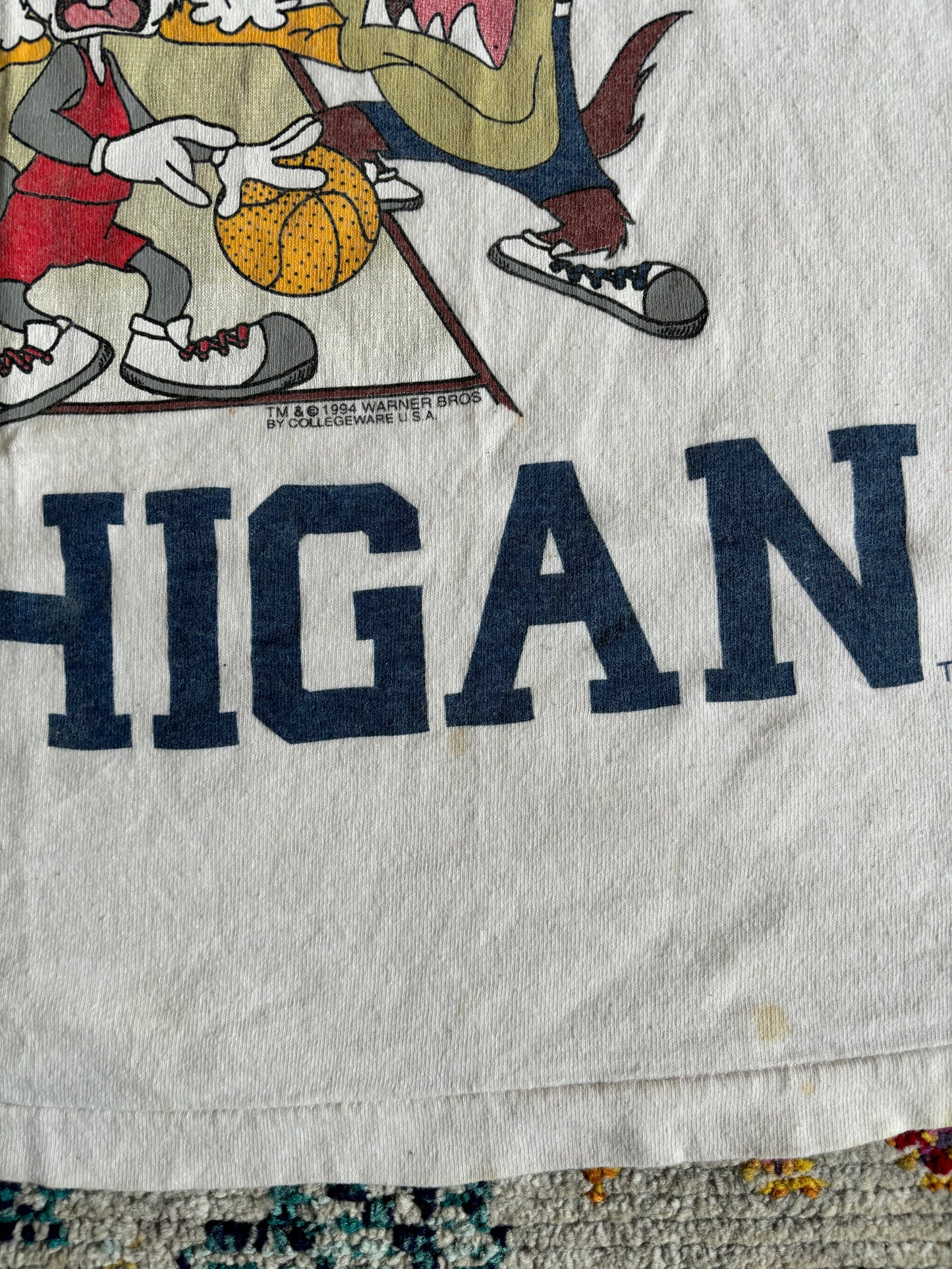 1994 DEE-FENSE Looney Tunes T
