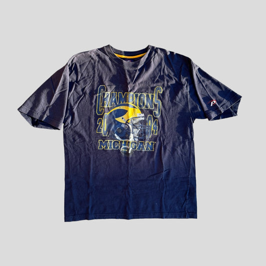 2004 Football T