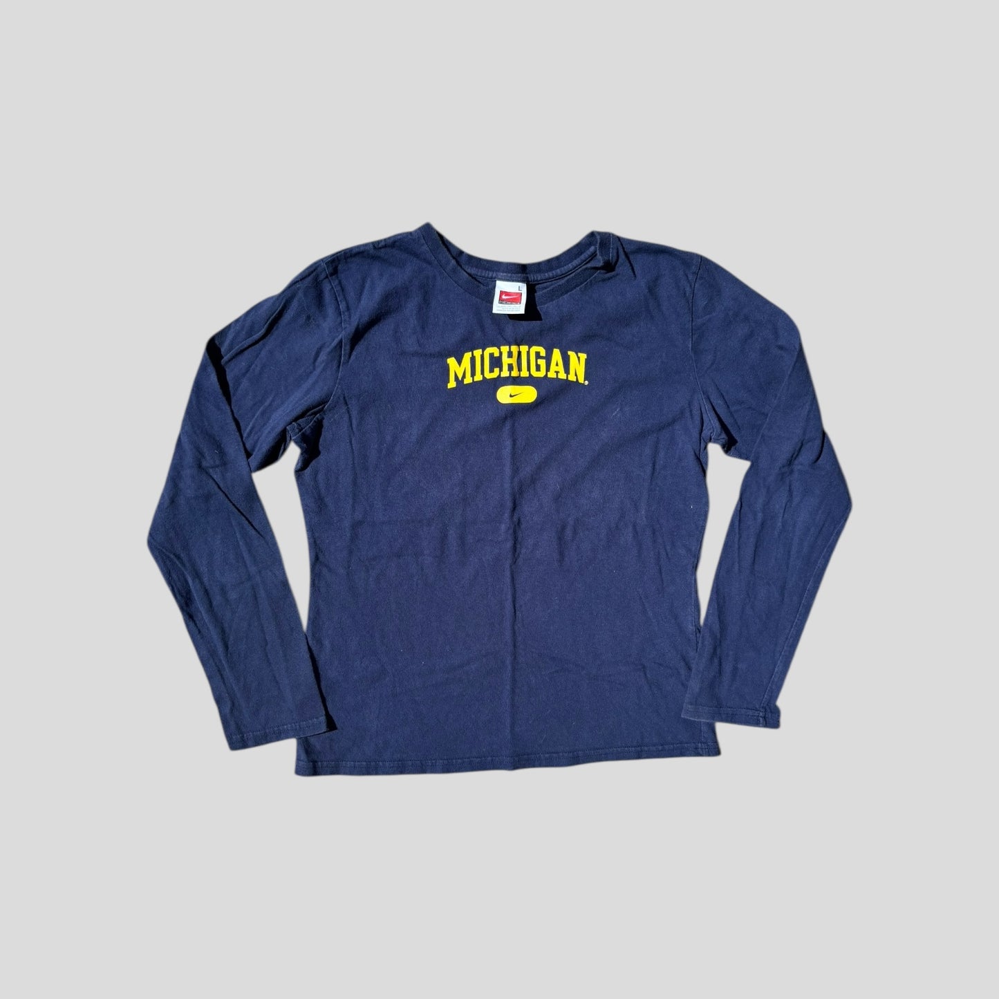 Y2K Nike Long Sleeve